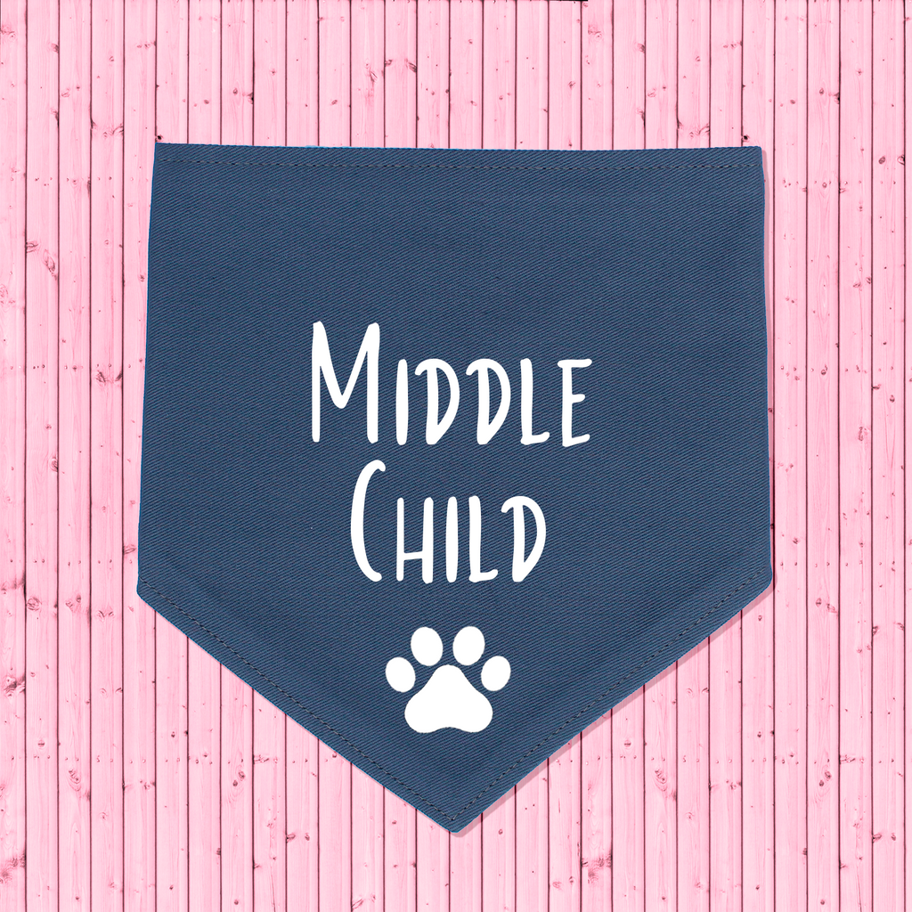 Pregnancy Announcement Dog Bandana Middle Child - Grey